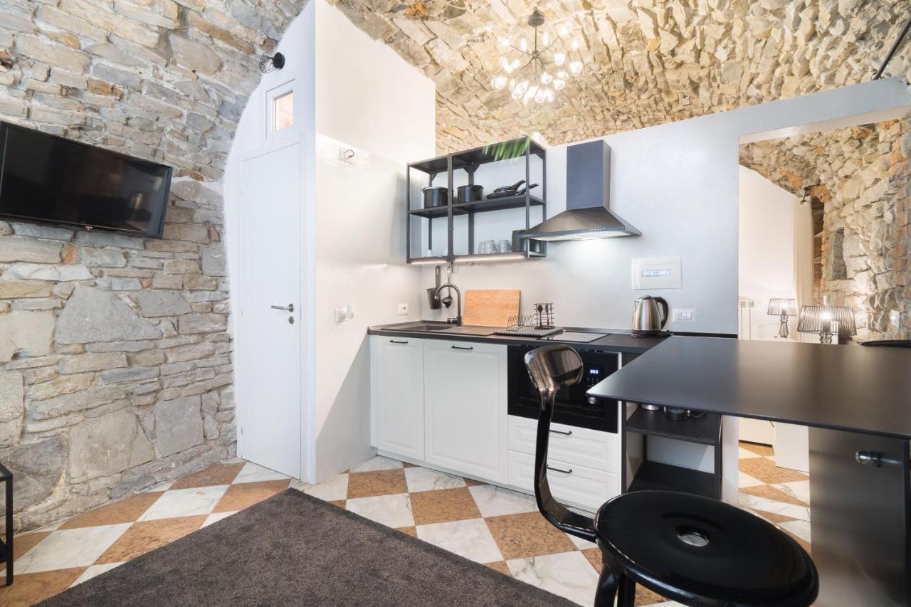 Bergamo Art Apartment ภายนอก รูปภาพ